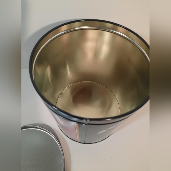 1993 Elvis Presley Tin - Picture 5 of 5